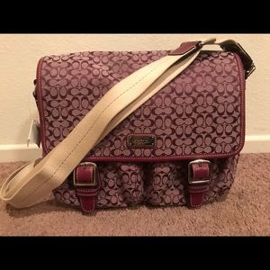 Coach messenger purse NWT